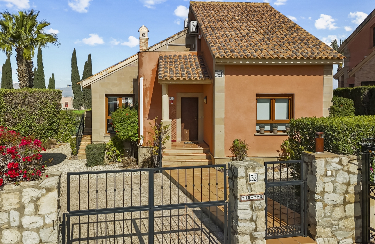 Rynek wtórny - Villa - Algorfa - La Finca Golf