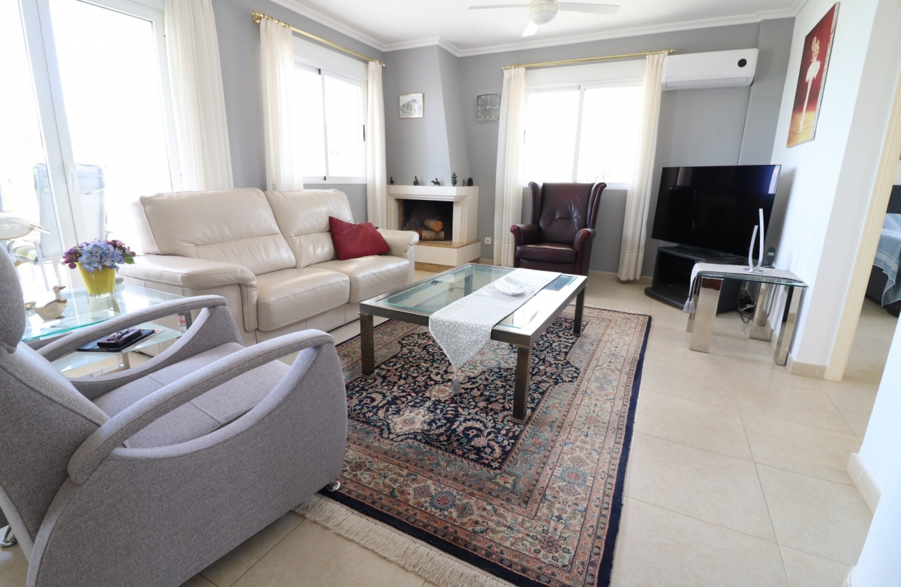 Rynek wtórny - Villa - Algorfa - Lomas de La Juliana