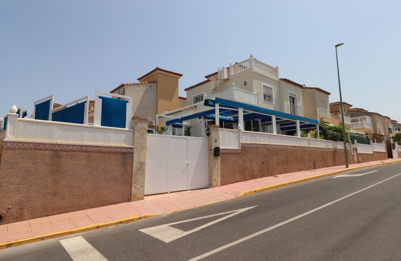 Rynek wtórny - Villa - Algorfa - Montebello