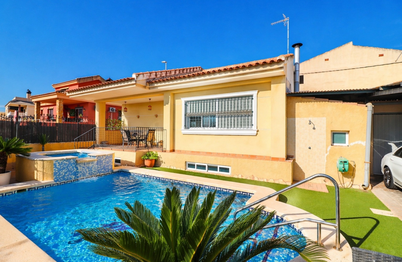 Rynek wtórny - Villa - Almoradí - El Saladar