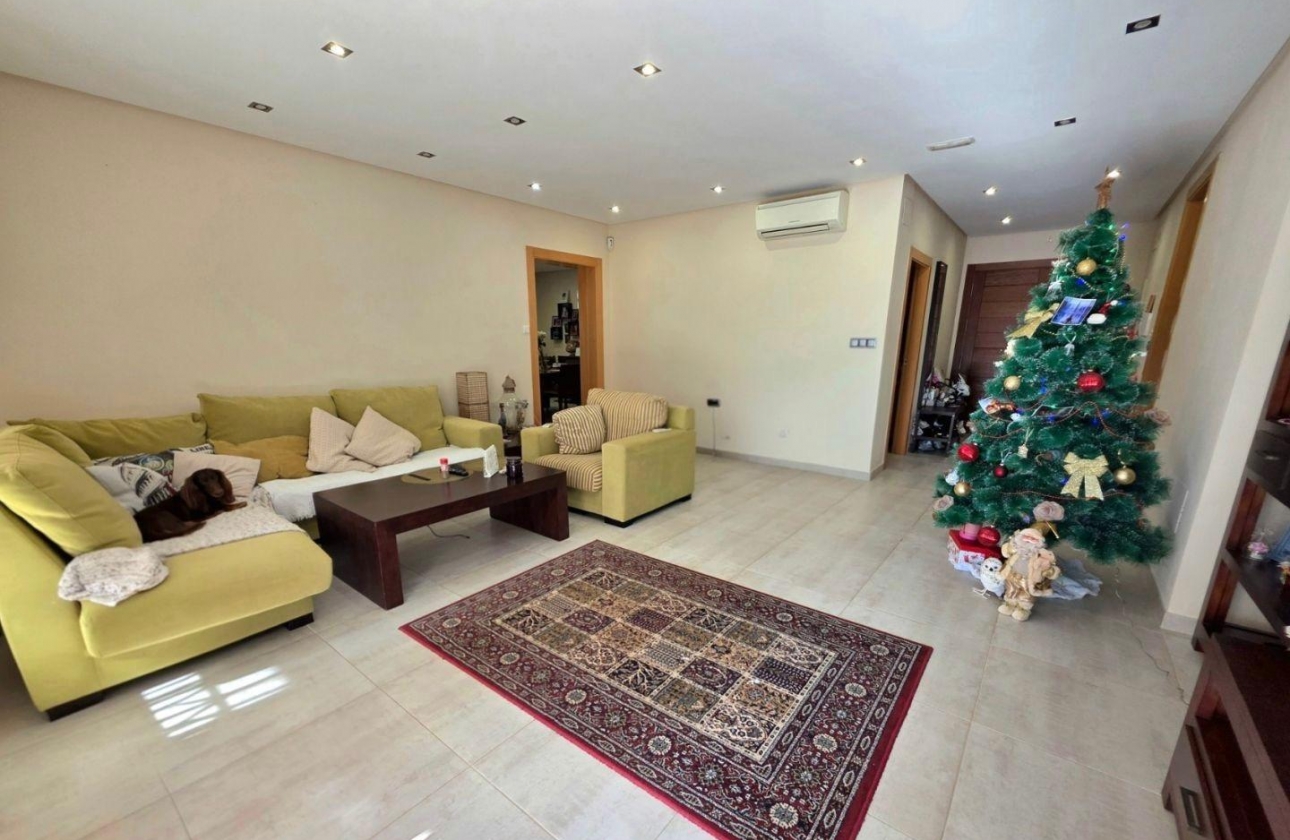 Rynek wtórny - Villa - Orihuela Costa - Campoamor