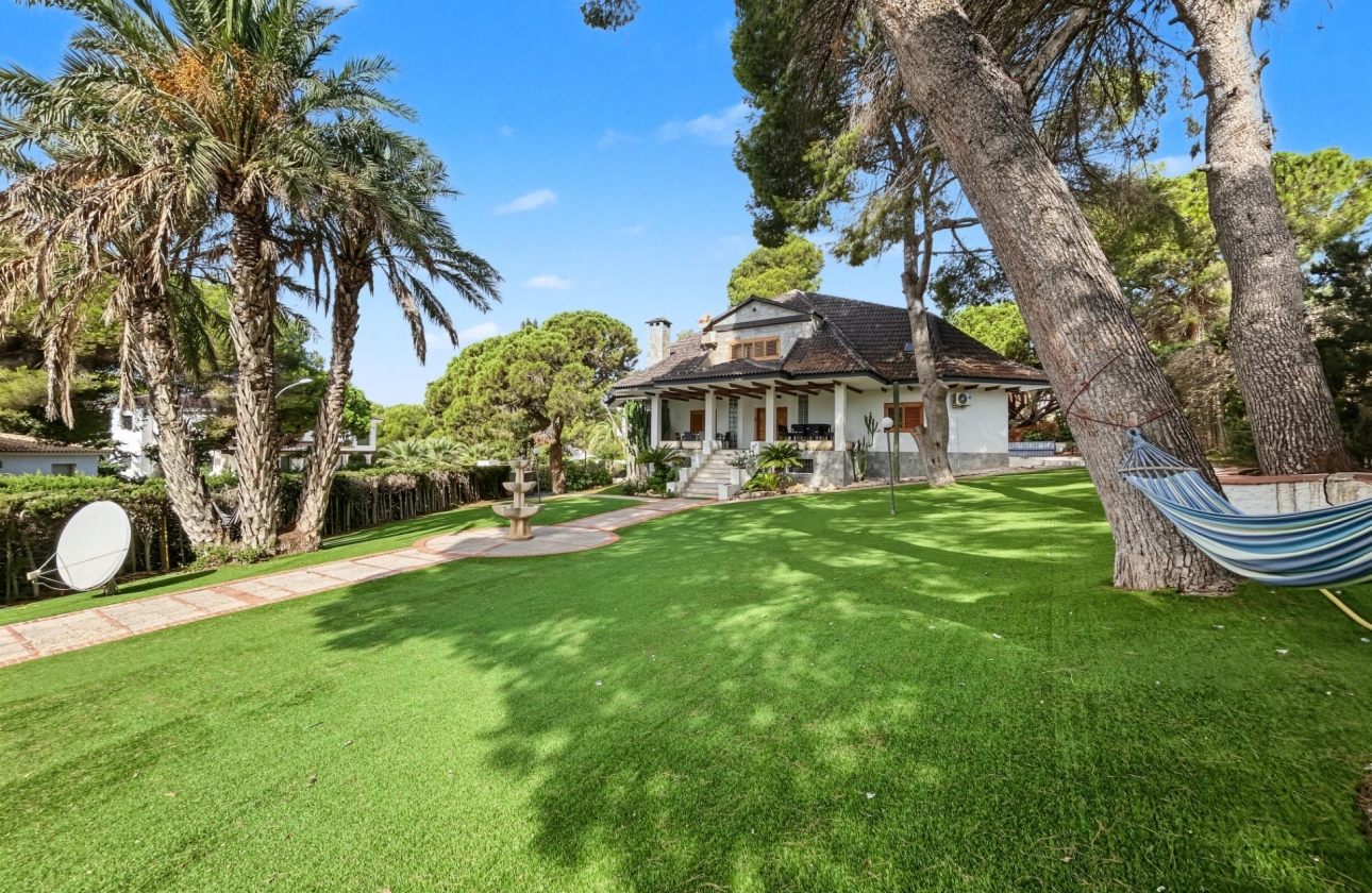 Rynek wtórny - Villa - Orihuela Costa - Campoamor