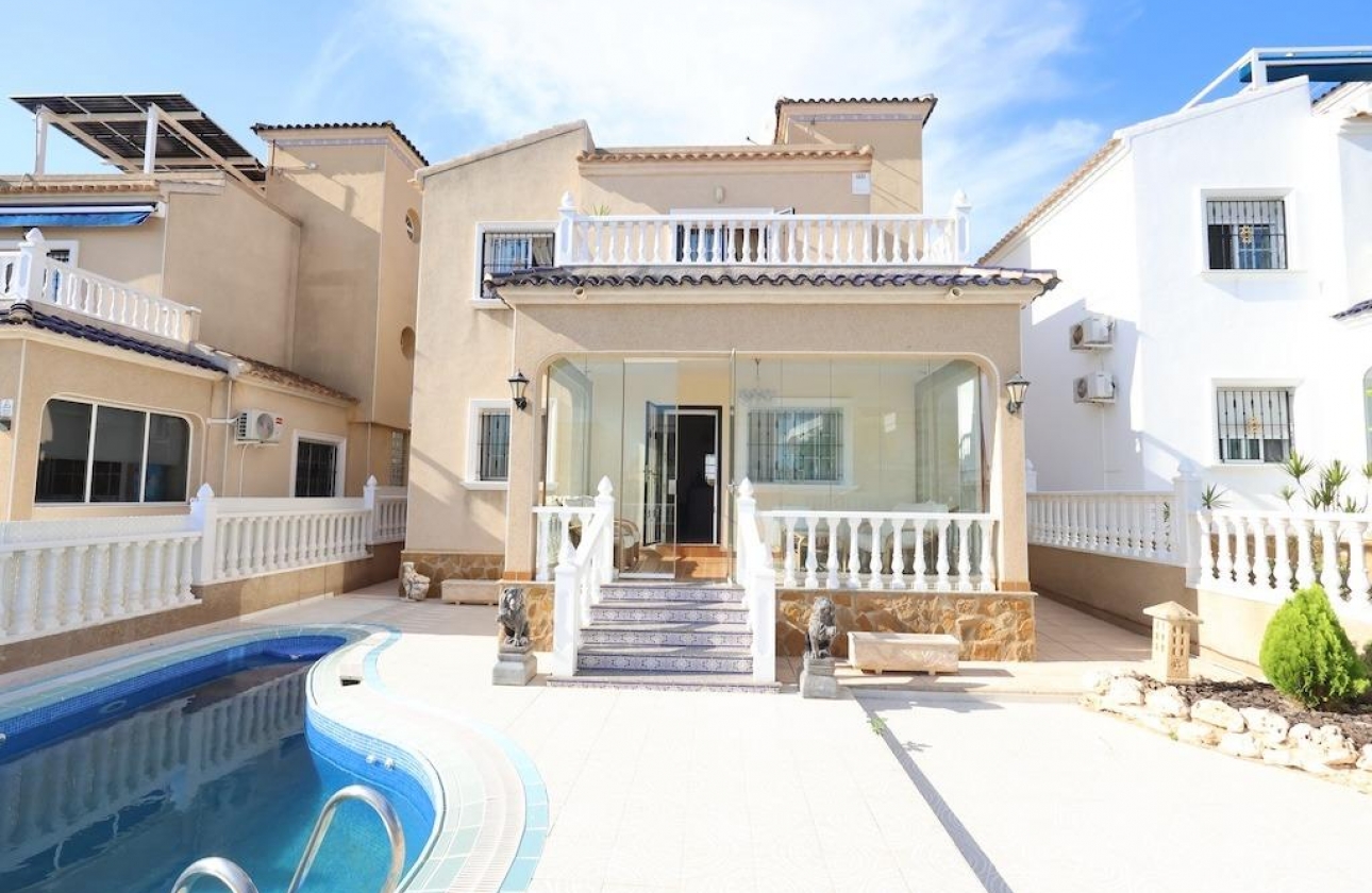 Rynek wtórny - Villa - Orihuela Costa - Las Filipinas
