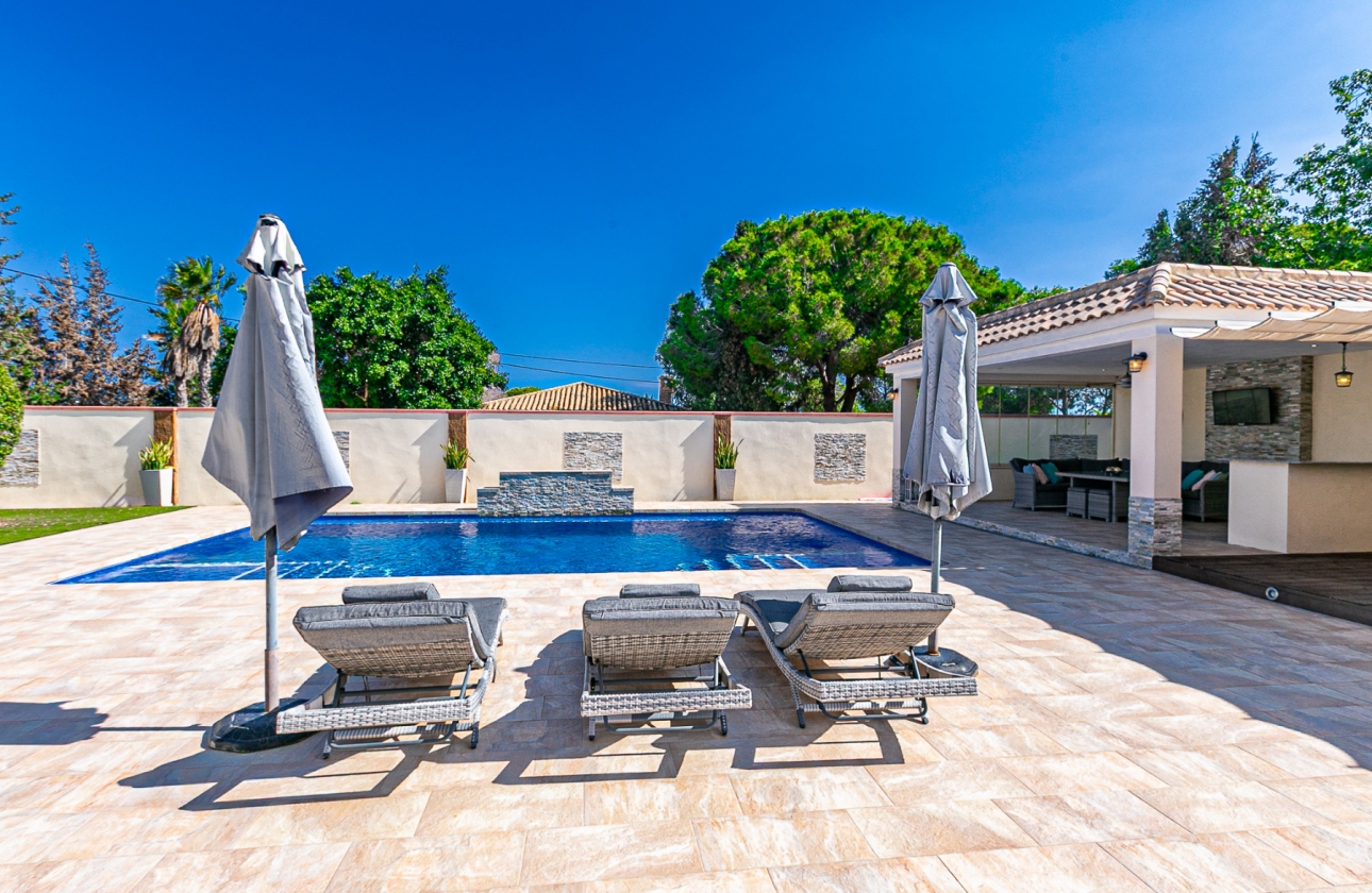 Rynek wtórny - Villa - Orihuela Costa - Lomas de Don Juan