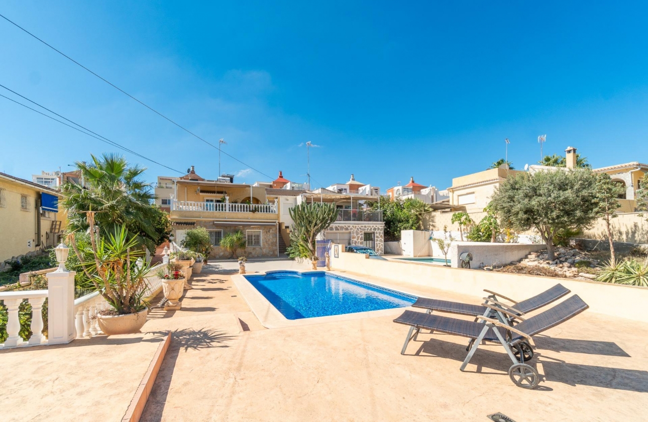 Rynek wtórny - Villa - Orihuela Costa - Los Balcones