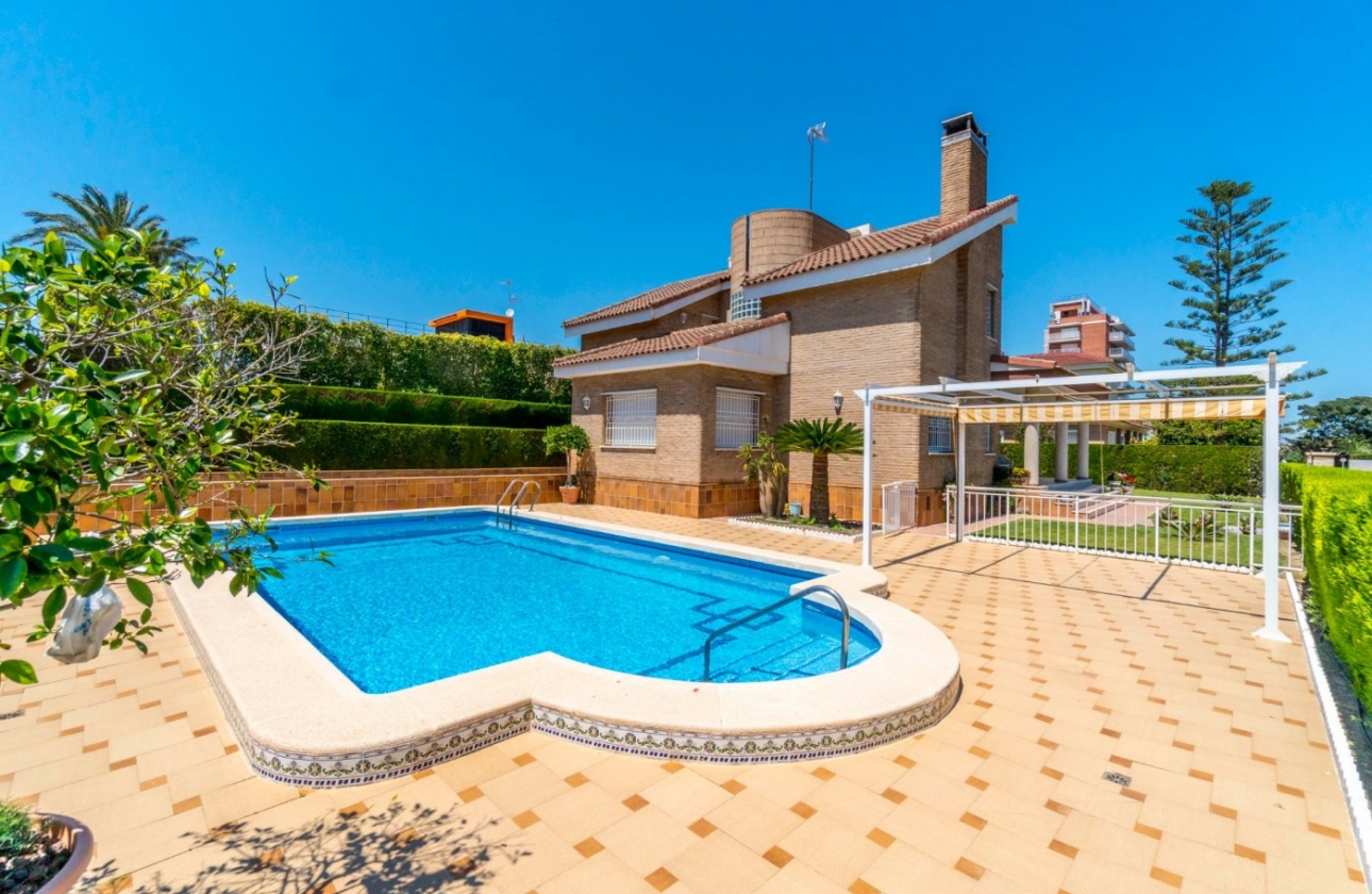 Rynek wtórny - Villa - Torrevieja - La veleta