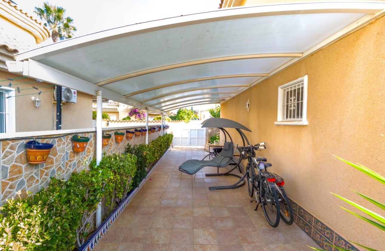 Rynek wtórny - Villa - Torrevieja - Los Balcones
