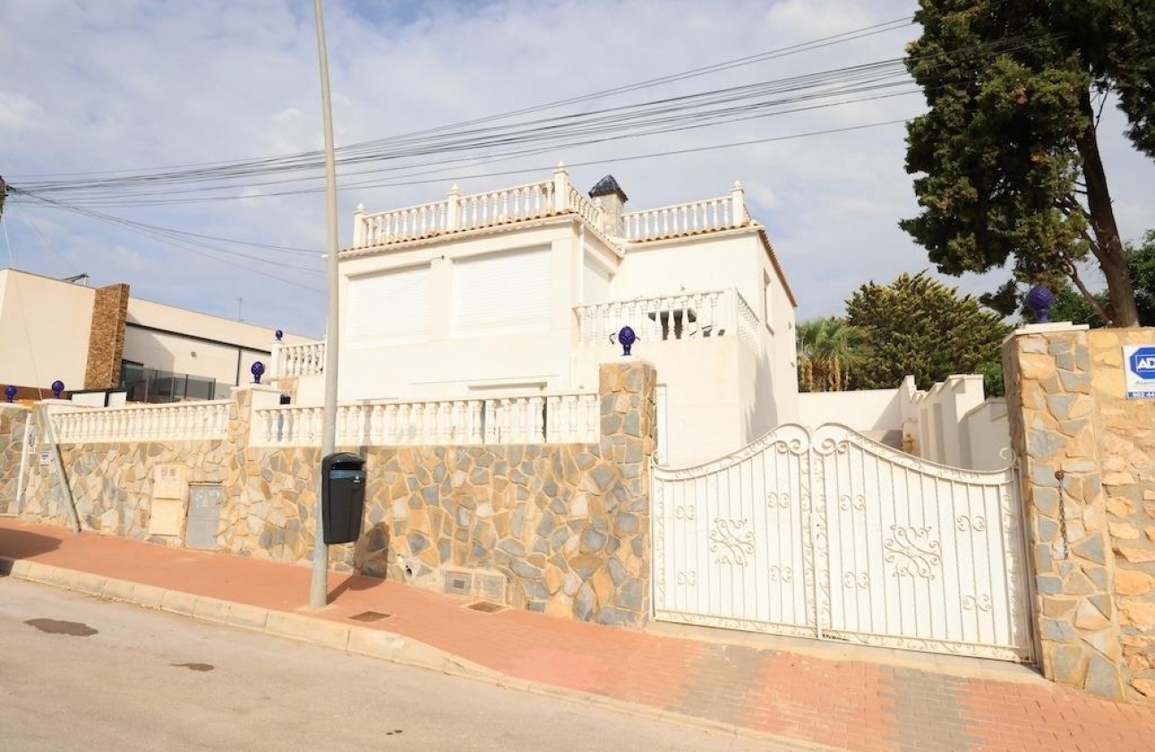 Rynek wtórny - Villa - Torrevieja - Los Balcones