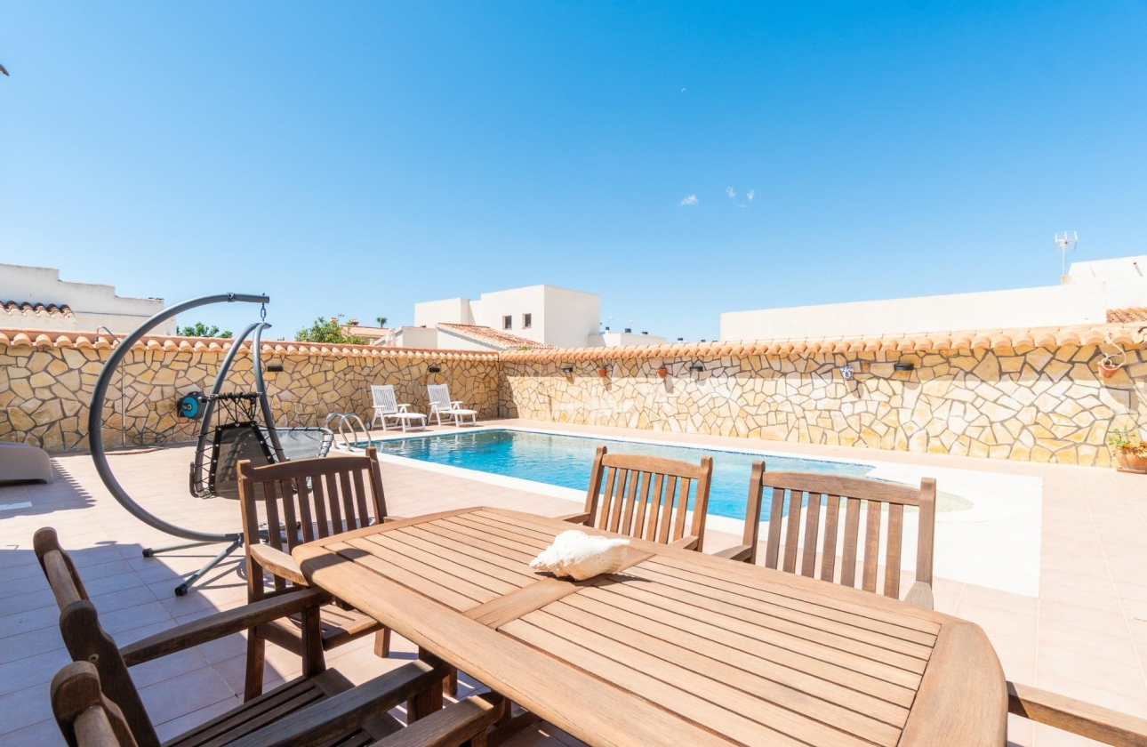 Rynek wtórny - Villa - Torrevieja - Torreta Florida