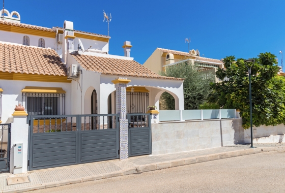Semi-detached - Resale - La Zenia - La Zenia