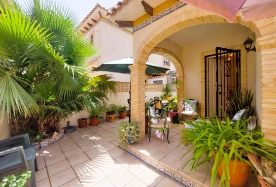 Semi-detached - Resale - Torrevieja - Las calas