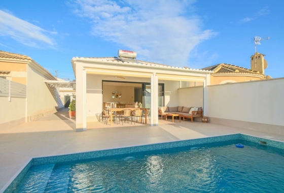 Semi-detached - Resale - Torrevieja - Torrevieja