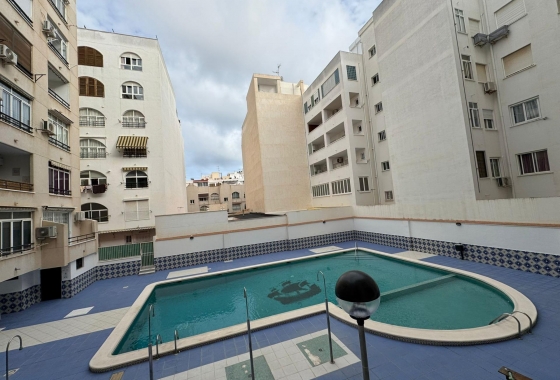 Studio/Kawalerka - Rynek wtórny - Torrevieja - Estacion de autobuses