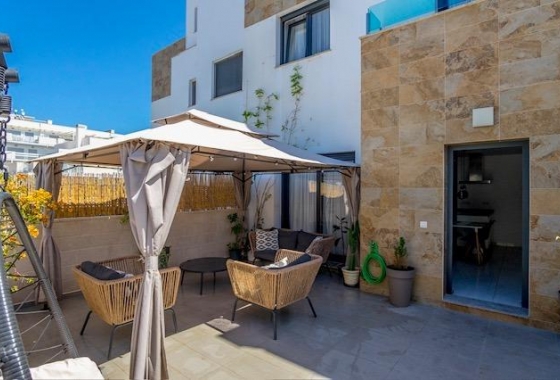 Szeregowiec - Rynek wtórny - Orihuela Costa - Las Filipinas
