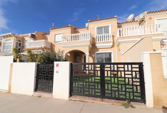 Townhouse - Resale - Torrevieja - RSE-62809