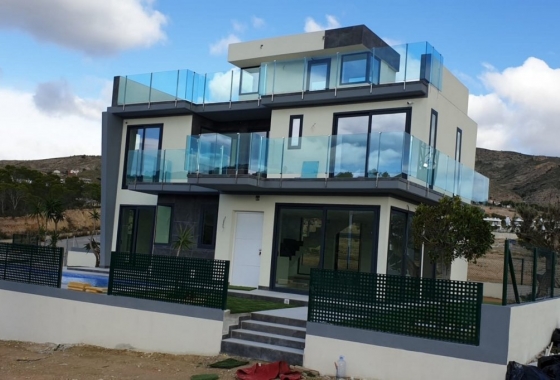 Villa - New Build - Finestrat - ES-97084