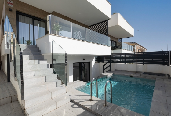 Villa - Obra nueva - Torrevieja - La Mata