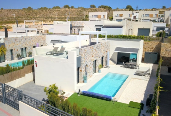Villa - Resale - Algorfa - La Finca Golf Resort