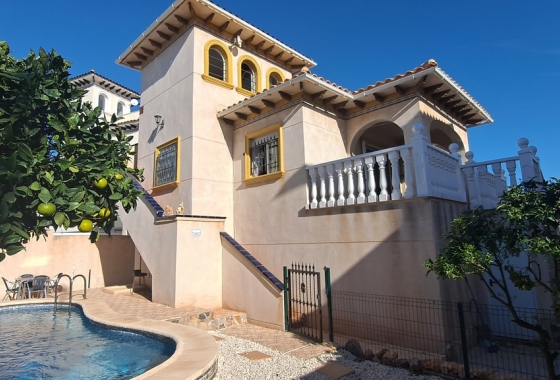 Villa - Resale - Orihuela Costa - La Zenia