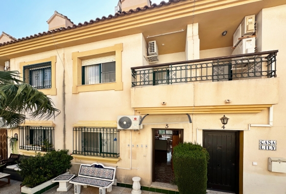 Villa - Resale - Orihuela Costa - La Zenia