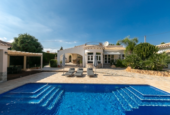 Villa - Resale - Orihuela Costa - Lomas de Don Juan