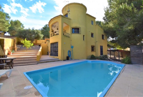 Villa - Resale - Orihuela Costa - Villamartin