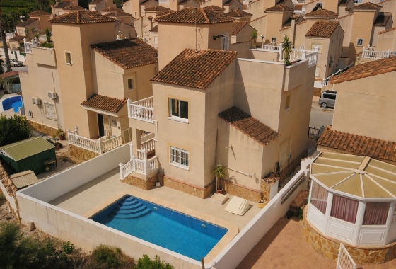Villa - Resale - San Miguel de Salinas - Lake View Mansions