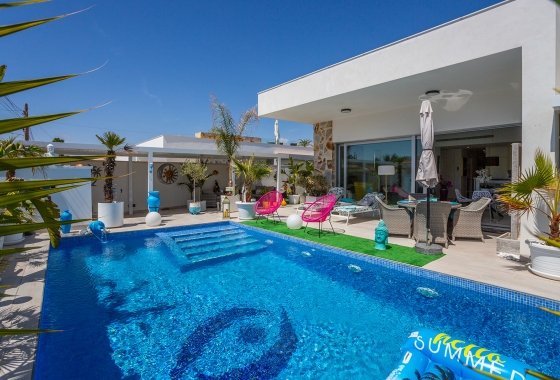 Villa - Resale - Torrevieja - La siesta