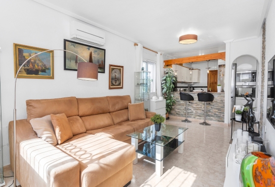 Villa - Resale - Torrevieja - Los Altos