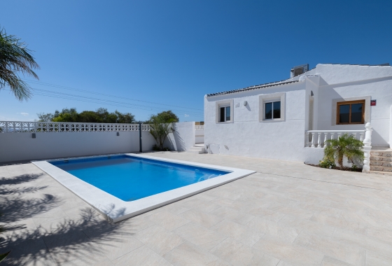 Villa - Resale - Torrevieja - San Luis