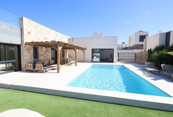 Villa - Reventa - Algorfa - Comunidad valenciana