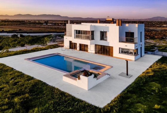 Villa - Reventa - La Marina - La Marina