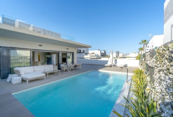 Villa - Reventa - Orihuela Costa - Aguamarina