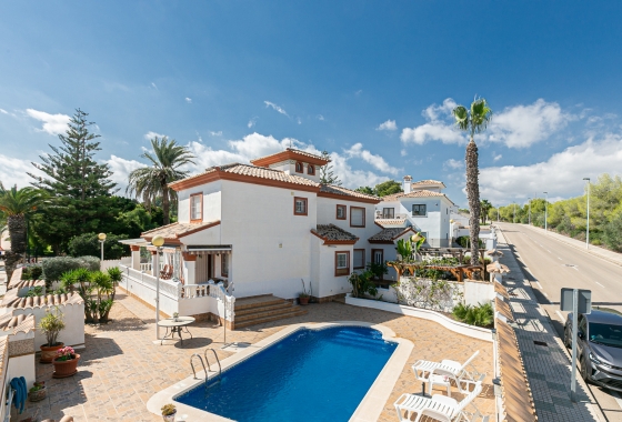 Villa - Reventa - Orihuela Costa - Campoamor Golf