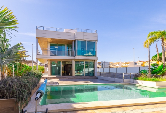 Villa - Reventa - Orihuela Costa - La Zenia
