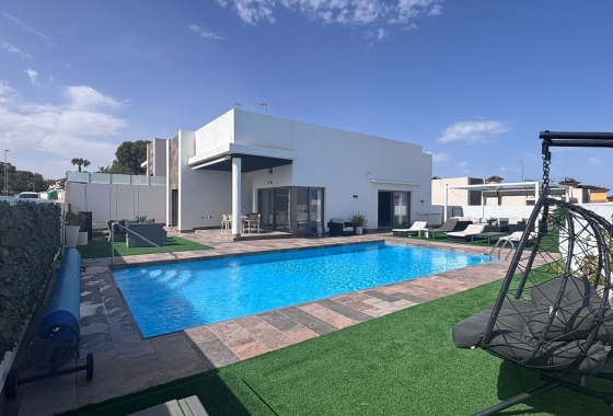 Villa - Reventa - Orihuela Costa - Pau 8