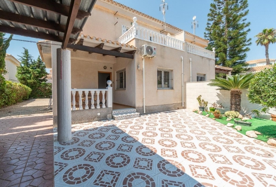 Villa - Reventa - Orihuela Costa - Playa Flamenca