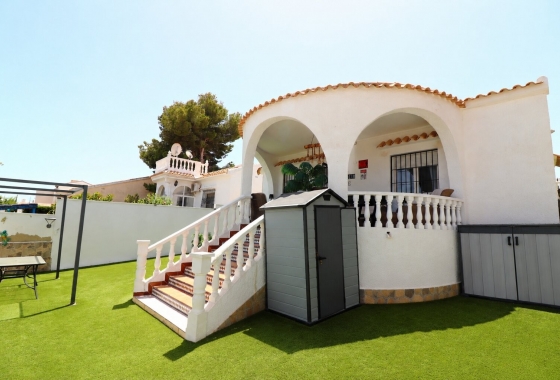 Villa - Reventa - Orihuela Costa - Villamartin