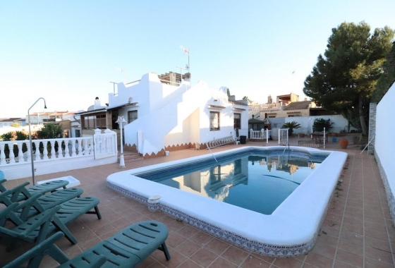 Villa - Reventa - Torrevieja - Los Balcones