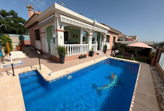 Villa - Rynek wtórny - Los Montesinos - La Herrada