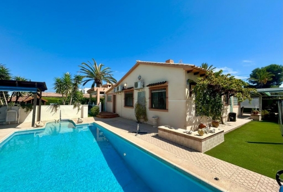 Villa - Rynek wtórny - Orihuela Costa - RSE-16034