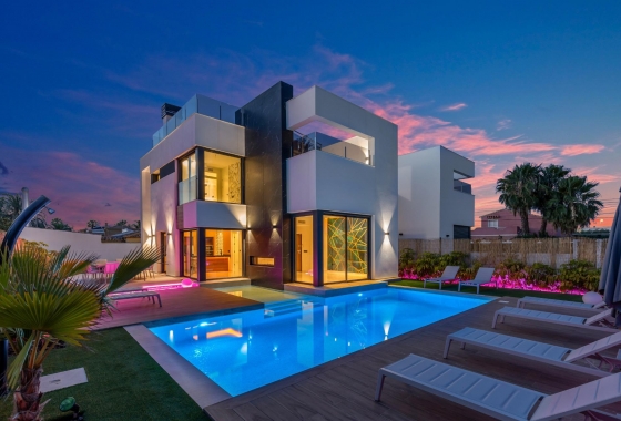 Villa - Rynek wtórny - Torrevieja - Torreta Florida