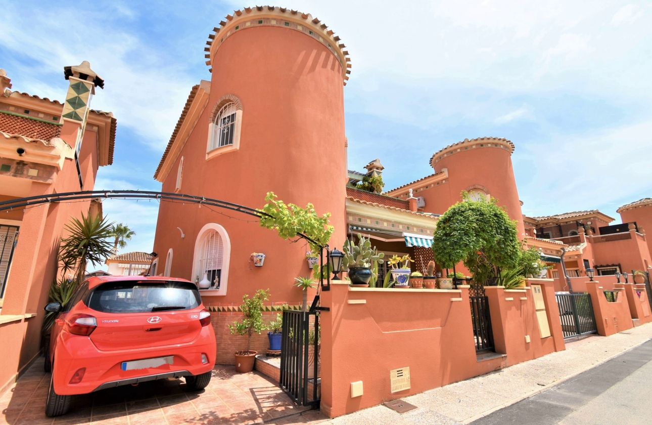 Rynek wtórny - Villa - Orihuela Costa - Playa Flamenca