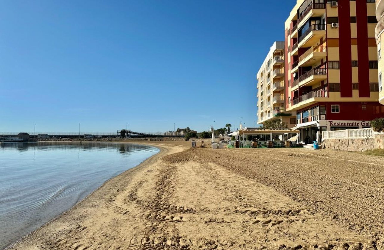 Reventa - Apartment - Torrevieja - Playa del Acequión