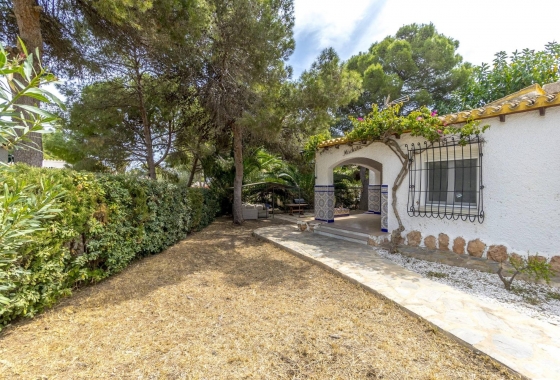 Resale - Villa - Orihuela Costa - Punta Prima