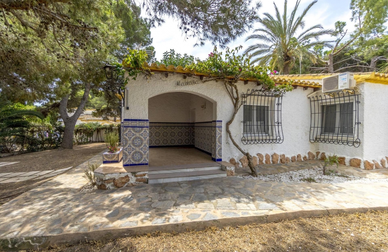 Reventa - Villa - Orihuela Costa - Punta Prima