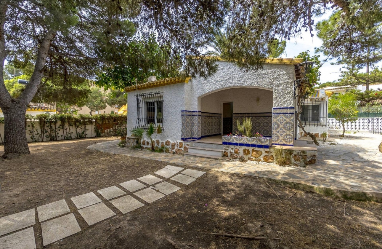 Reventa - Villa - Orihuela Costa - Punta Prima