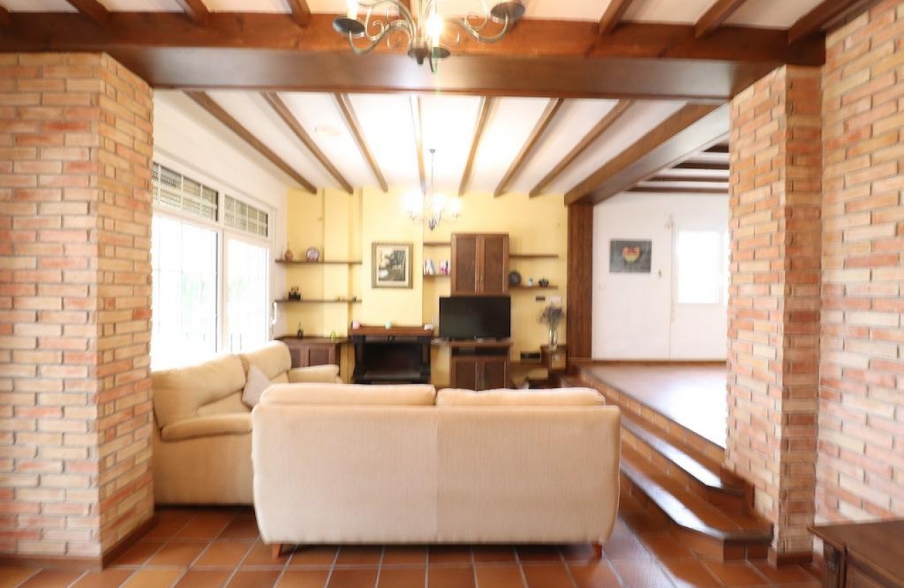 Resale - Villa - Pilar de la Horadada - Riomar