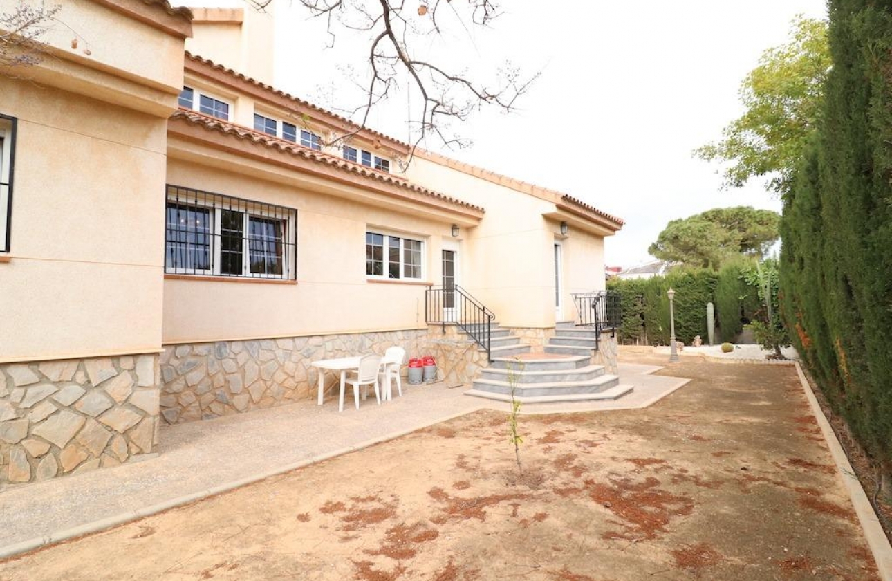 Resale - Villa - Pilar de la Horadada - Riomar