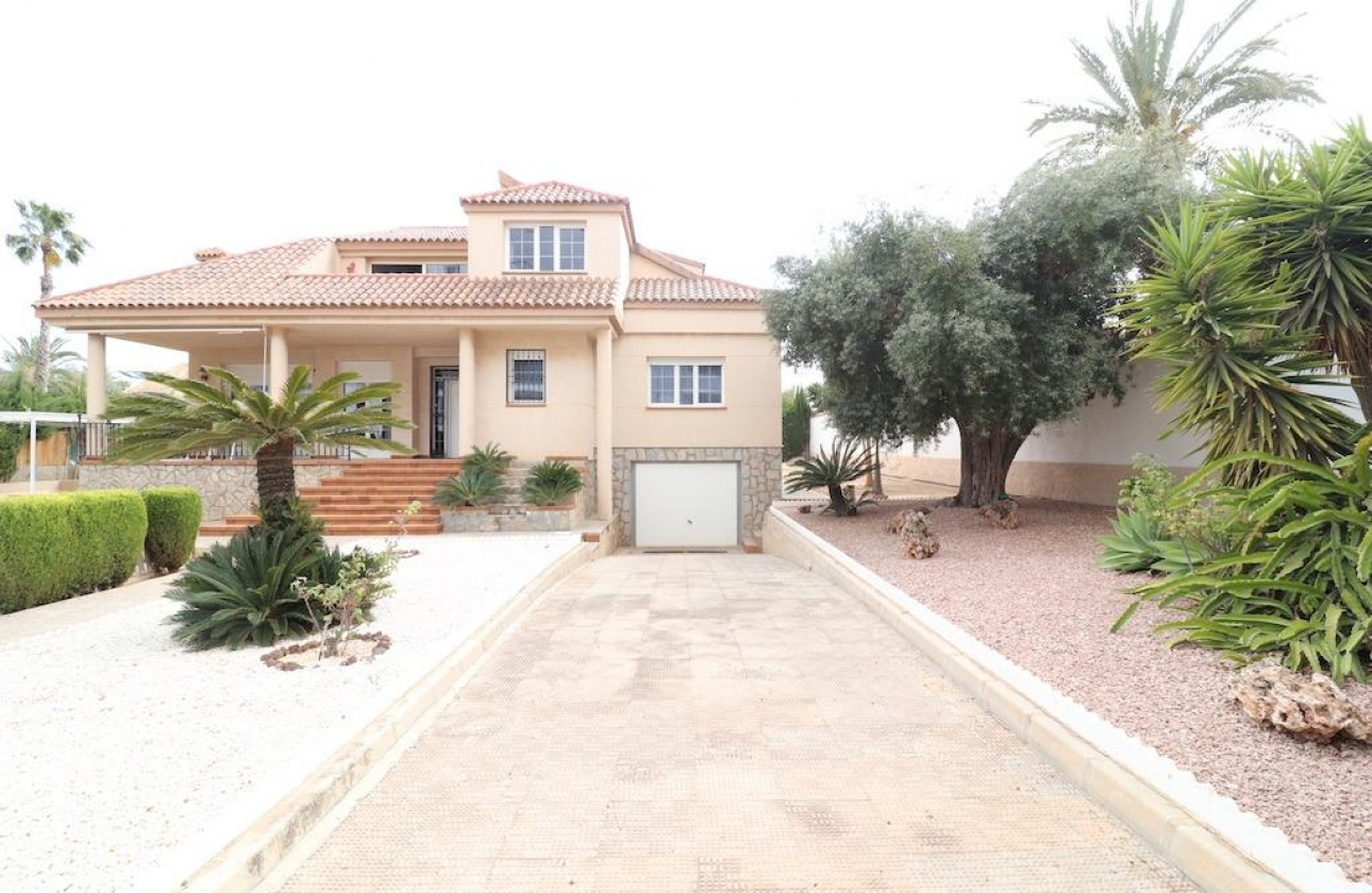 Resale - Villa - Pilar de la Horadada - Riomar